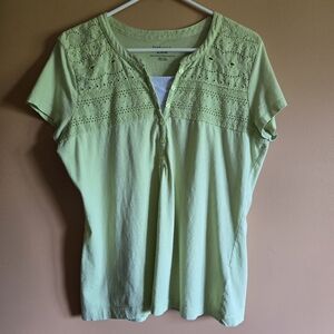 Van Heusen Light Green Embroidered Accent Blouse, XL